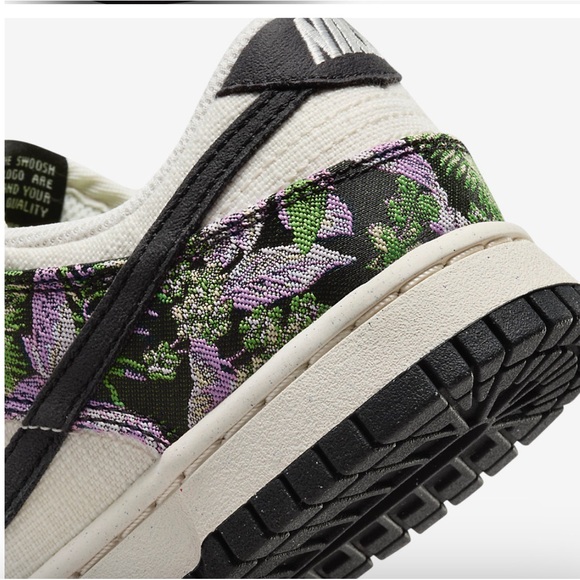 **NWT****NIKE•DUNK LOW WOMENS SIZE 10 ••"FLORAL TAPESTRY++*** - Picture 7 of 12